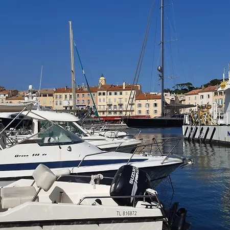 Centre De - Cosy - 70m Du Port Apartment